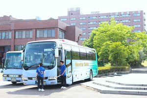 無料送迎バス